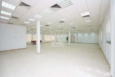 Mussafah, Abu Dhabi, UAE의 임대용 사무실 327.3제곱미터 번호 748197 - 사진 4