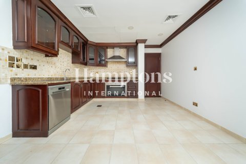Villa te huur in Arabian Ranches, Dubai, VAE 5 slaapkamers, 990.43888300 vr.m., nr 763412 - foto 17
