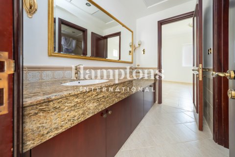 Villa te huur in Arabian Ranches, Dubai, VAE 5 slaapkamers, 990.43888300 vr.m., nr 763412 - foto 23