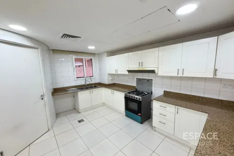 Vila v The Springs, Dubai, SAE 2 spálne, 164 m2 č. 738234 - Fotografia 4