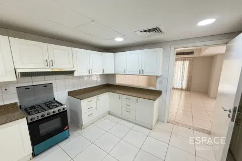 Vila v The Springs, Dubai, SAE 2 spálne, 164 m2 č. 738234 - Fotografia 12