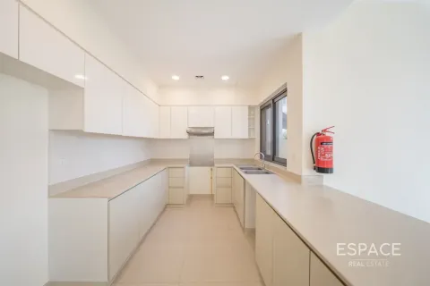 Maison de ville à louer à Dubai Hills Estate, Dubai, EAU 4 chambres, 229 m2 № 738239 - photo 6
