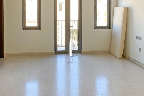 Villa sa Saadiyat Island, Abu Dhabi, UAE 5 silid-tulugan, 542 sq.m. № 513981 - larawan 3
