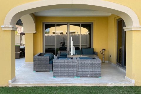 Villa sa Saadiyat Island, Abu Dhabi, UAE 5 silid-tulugan, 542 sq.m. № 513981 - larawan 22
