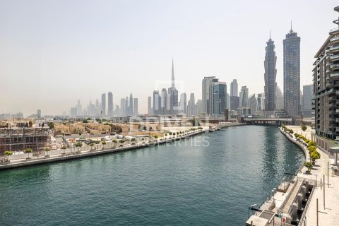 آپارتمان در Al Wasl، Dubai ، امارات متحده عربی 2 خوابه ، 147.25 متر مربع.  شماره 768543