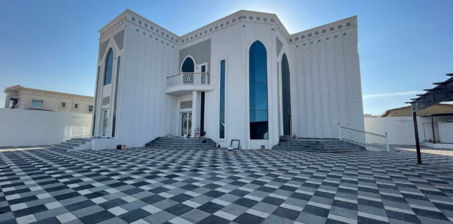 Vila v Ras Al Khaimah, SAE 5 spální, 9290 m2 č. 735175