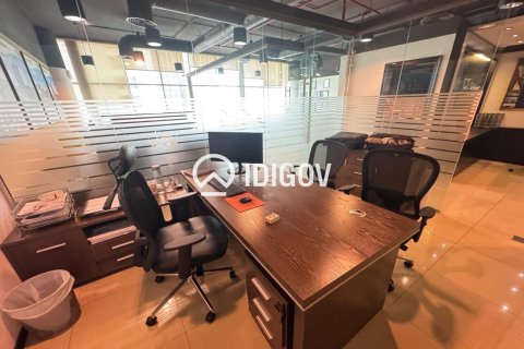 دفتر برای اجاره در Business Bay، Dubai، امارات متحده عربی 87.14 متر مربع ، شماره 740998 - تصویر 2