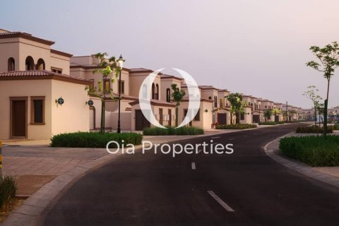 Huvila Abu Dhabi, Arabiemiraatit 5 makuuhuonetta, 640 m2 № 644594 - kuva 7
