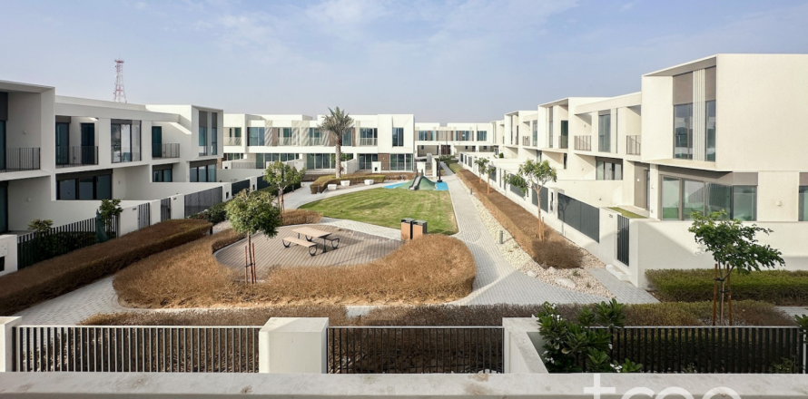 Řadový dům v The Valley, Dubai, SAE 4 ložnice, 216.93 m² Č.: 733280