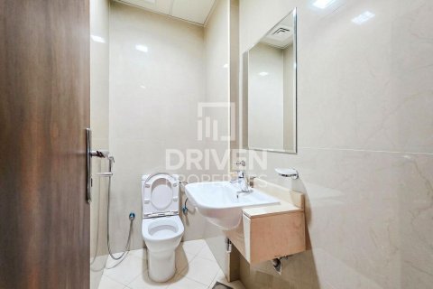 Apartmen di Dubai Silicon Oasis, UAE 1 bilik tidur, 100.52 meter persegi № 765236 - foto 12