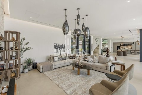 Nadd Al Sheba, Dubai, BAE’de satılık villa 5 yatak odası, 930.24 m&sup2; No 765242 - fotoğraf 4
