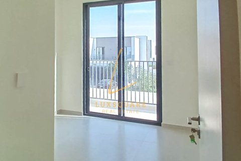 Villa te huur in Dubai South (Dubai World Central), Dubai, VAE 3 slaapkamers, 141 vr.m., nr 738744 - foto 11