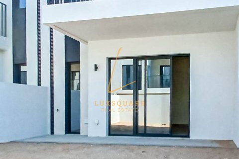 Villa te huur in Dubai South (Dubai World Central), Dubai, VAE 3 slaapkamers, 141 vr.m., nr 738744 - foto 6