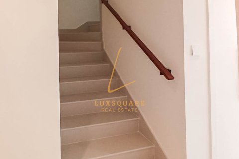 Villa te huur in Dubai South (Dubai World Central), Dubai, VAE 3 slaapkamers, 141 vr.m., nr 738744 - foto 9