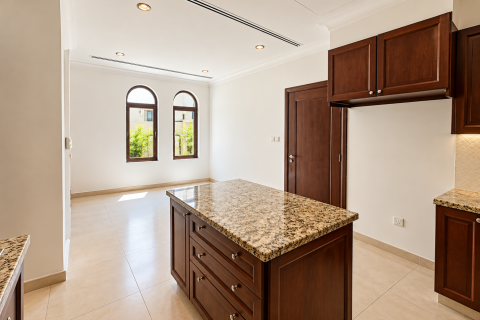 Vilë në Arabian Ranches 2, Dubai, Emiratet e Bashkuara Arabe 4 dhoma gjumi, 404.5 m2. № 768755 - Foto 13