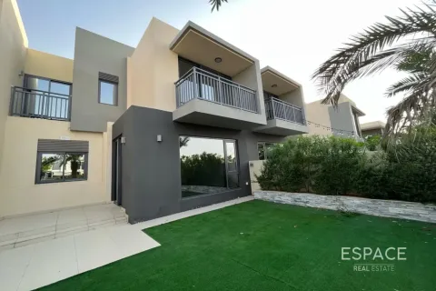 ویلا در Dubai Hills Estate، Dubai ، امارات متحده عربی 3 خوابه ، 211 متر مربع.  شماره 738401
