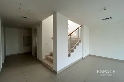 Vilë në Dubai Hills Estate, Emiratet e Bashkuara Arabe 3 dhoma gjumi, 211 m2. № 738401 - Foto 9
