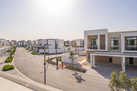 Kamienica do wynajęcia w Arabian Ranches 3, Dubai, ZEA 3 sypialnie, 144.84 mkw., nr 750375 - zdjęcie 16