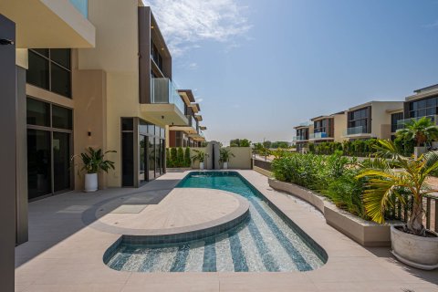 Villa til leie i Dubai Hills Estate, Dubai, Emiratene 5 soverom, 660 kvm Nr. 751113 - Foto 2