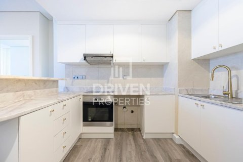 Apartment in DIFC, Dubai, UAE 1 bedroom, 72.65 sq.m. № 768642 - photo 4