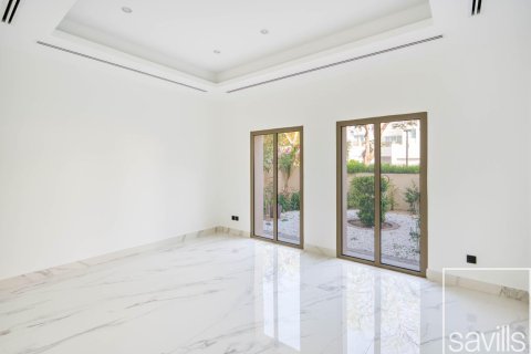 Vila v The Lakes, Dubai, SAE 6 spální, 707.27 m2 č. 747757 - Fotografia 10