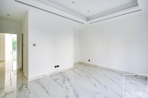 Vila v The Lakes, Dubai, SAE 6 spální, 707.27 m2 č. 747757 - Fotografia 11