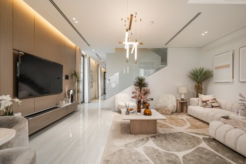 Casa urbana para venda em Jumeirah Village Circle, Dubai, EAU 4 quartos, 155.98 m2 № 749015 - foto 4