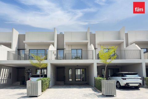 Townhouse i Mohammed Bin Rashid City, Dubai, UAE 2 soveværelser, 131 kvm № 720318