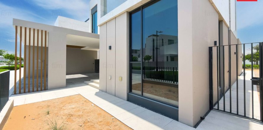 Villa à Dubai, EAU: 4 chambres, 456.9 m2 № 720316