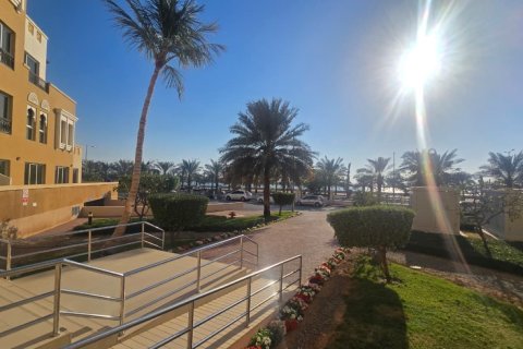 דירה ב Ras Al Khaimah, איחוד האמירויות 2 חדרי שינה, 139 מ