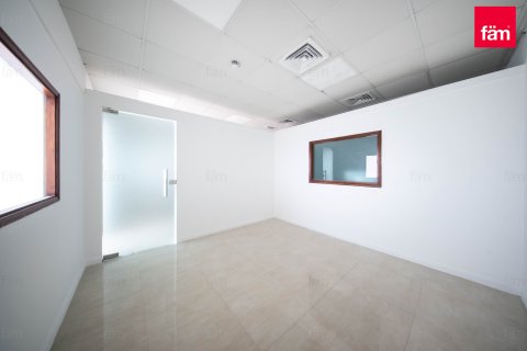 Oficiu în Business Bay, Dubai, EAU 80.4 mp.  №763289