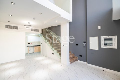 Villa en venta en Rukan, Dubai, EAU 1 dormitorio, 53 m2 № 729592 - foto 2