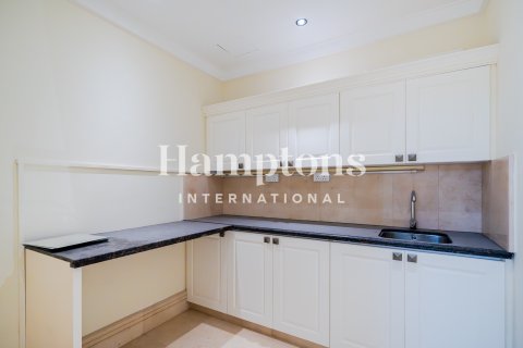 Duplex u gradu Jumeirah Beach Residence, Dubai, UAE 4 spavaće sobe, 585.91971137 m2 Br. 726210 - Slika 10