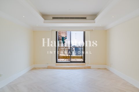 Duplex u gradu Jumeirah Beach Residence, Dubai, UAE 4 spavaće sobe, 585.91971137 m2 Br. 726210 - Slika 14