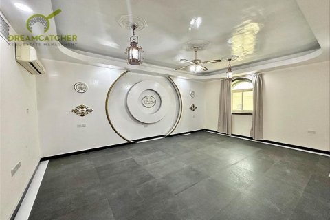 Villa zum Verkauf in Seih Al Uraibi, Ras Al Khaimah, VAE 10 Schlafzimmer, 2694.2 m2 Nr. 512509 - Foto 17