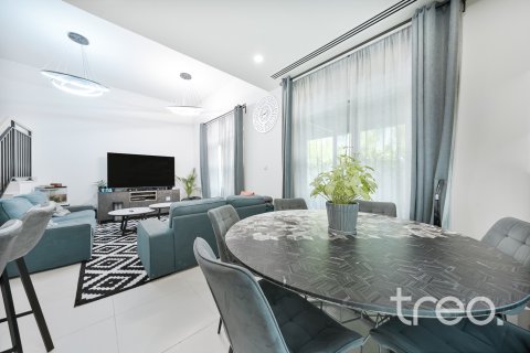 Villa à vendre à  Dubai Land, Dubai, EAU 4 chambres, 207.45 m2 № 758827 - photo 5