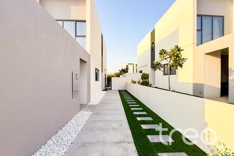 Városi lakóépület itt: Dubai Land, Dubai, EAE, 4 hálószoba, 215.91 m², azonosító: 758826 - fénykép 12