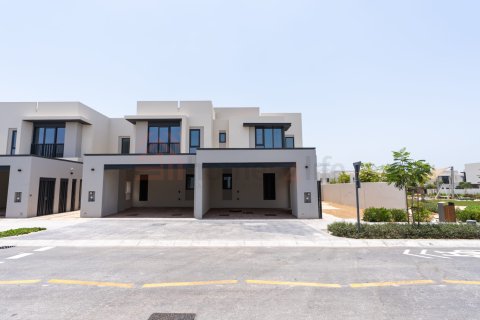 Řadový dům v Jebel Ali, Dubai, SAE 4 ložnice, 390 m² Č.: 719991