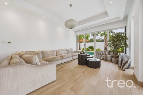 Arabian Ranches 2、Dubai、UAE にあるヴィラ販売中 5ベッドルーム、498.7 m2、No741015 - 写真 13