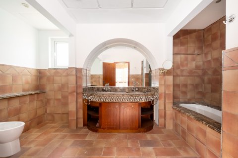 Villa à louer à The Villa, Dubai, EAU 5 chambres, 659.61 m2 № 751149 - photo 16