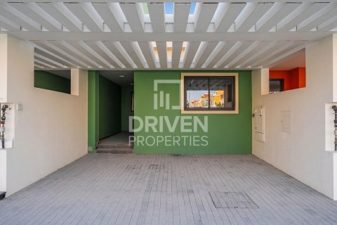Üürile anda ridamaja asukohaga Damac Lagoons, Dubai, AÜE: 4 magamistoaga, 144 m² Nr 756796 - pilt 17