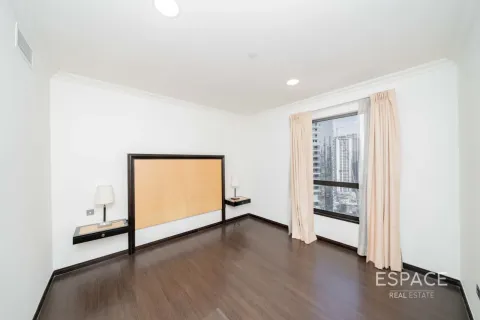 Apartmán v Jumeirah Beach Residence, Dubai, SAE 4 spálne, 288 m2 č. 738404 - Fotografia 14