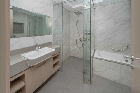 Lakás itt: Al Satwa, Dubai, EAE, 3 hálószoba, 199 m², azonosító: 735907 - fénykép 8