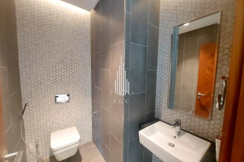 Apartment til leje i Tourist Club Area, Abu Dhabi, UAE 2 soveværelser, 146.3 kvm № 514027 - foto 21