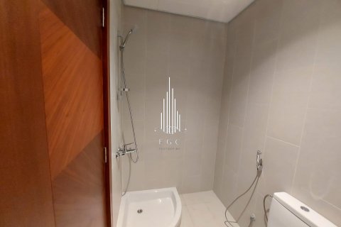 Снять в аренду квартиру в Tourist Club Area, Абу-Даби, ОАЭ 2 спальни, 146.3м2, № 514029 - фото 18
