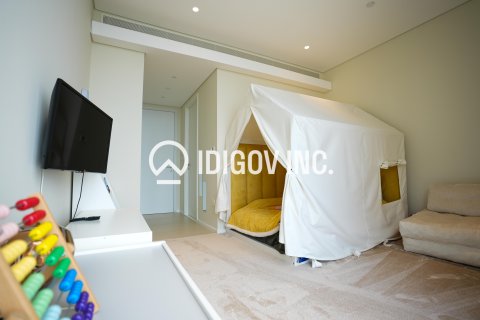 Apartment til leje i Bluewaters, Dubai, UAE 4 soveværelser, 228.36 kvm № 735829 - foto 24