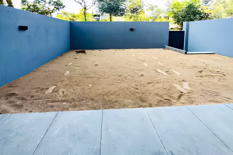 Müüa ridamaja asukohaga Tilal City, Sharjah, AÜE: 4 magamistoaga, 247.21 m² Nr 748494 - pilt 4