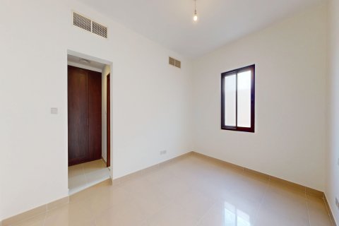 Villa itt: Dubai, EAE, 5 hálószoba, 446 m², azonosító: 734215 - fénykép 8