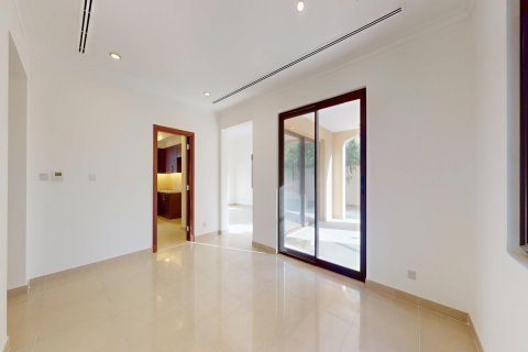 Villa itt: Dubai, EAE, 5 hálószoba, 446 m², azonosító: 734215 - fénykép 15