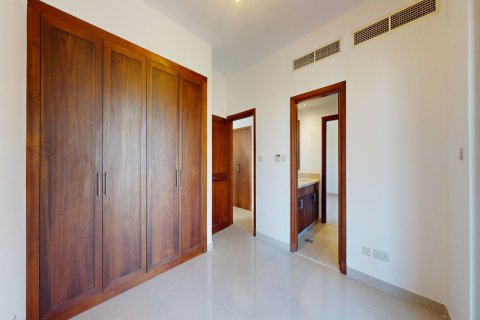 Villa itt: Dubai, EAE, 5 hálószoba, 446 m², azonosító: 734215 - fénykép 22